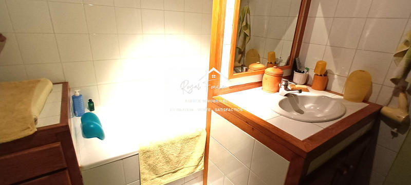 Maison ancienne - 239 m² - 10 pièces