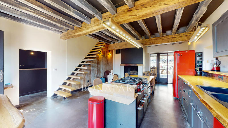 Maison - 189 m² - 8 pièces