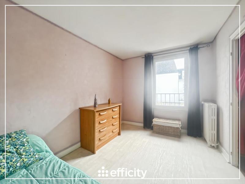 Maison - 93 m² - 4 pièces