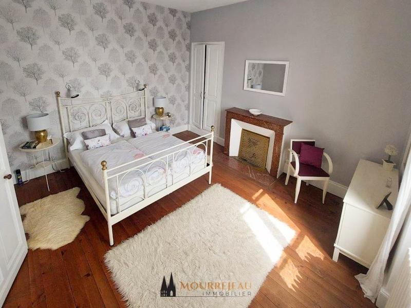 Maison de ville - 140 m² - 7 pièces