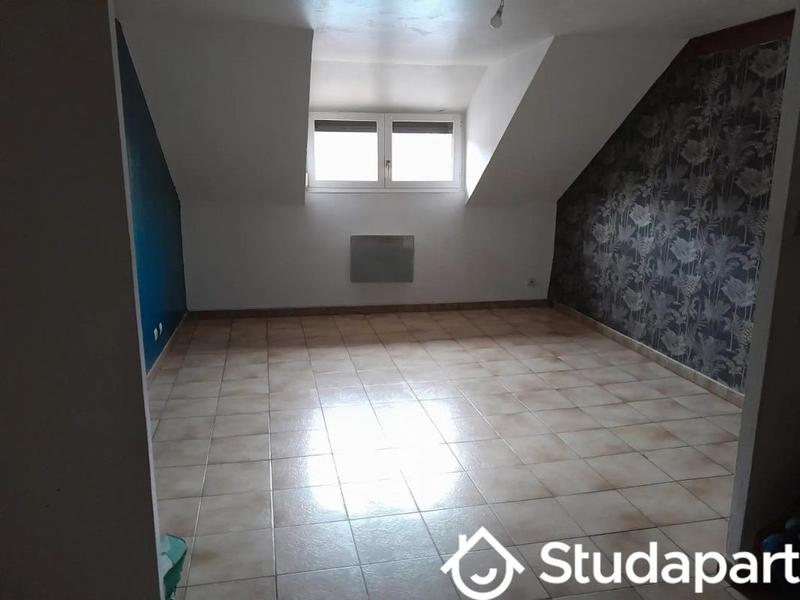 Appartement - 90 m² - 6 pièces