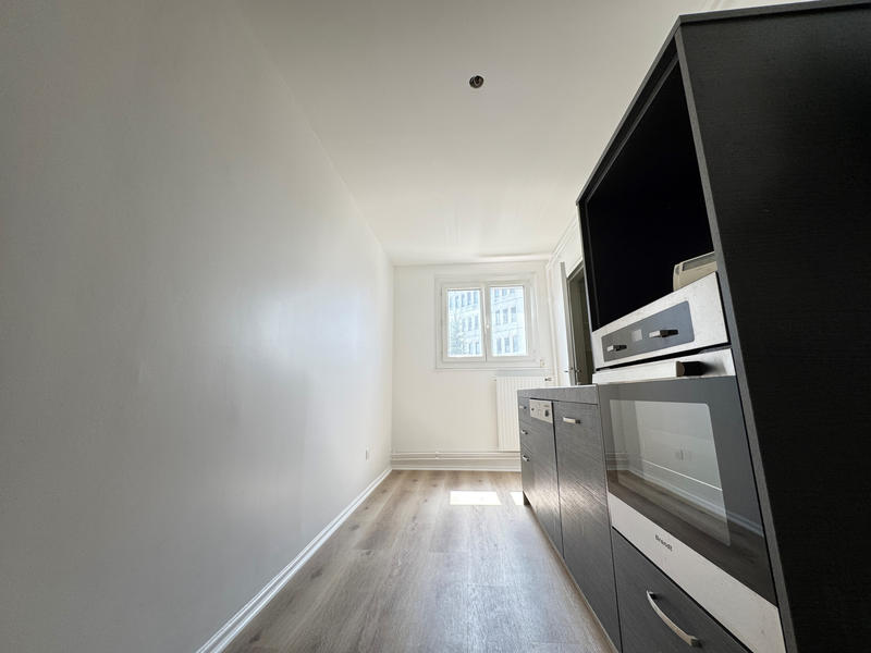 Appartement - 94 m² - 4 pièces