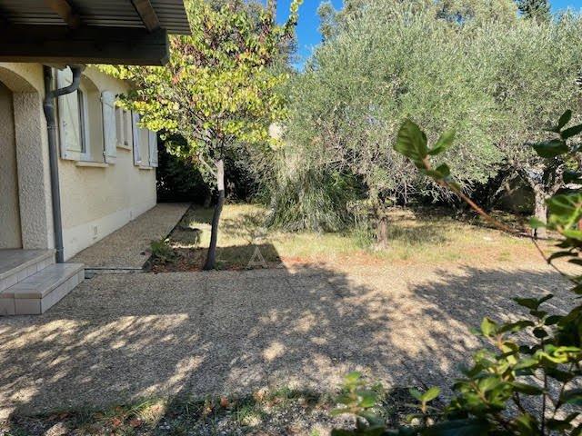 Villa - 105 m² - 5 pièces