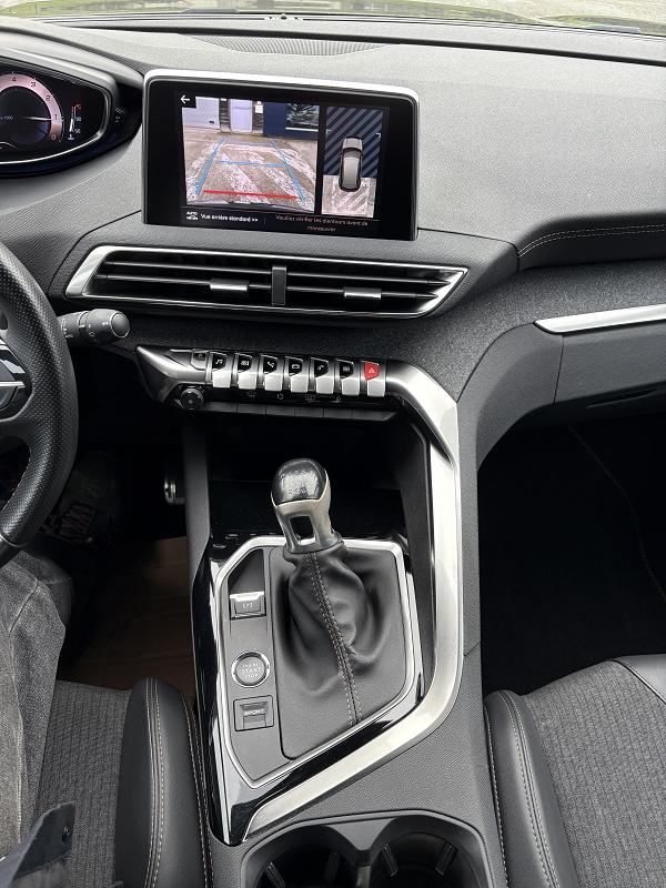 Peugeot 3008 II (P84e) 1.2l 130cv Bvm6 Gt Line