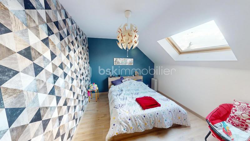 Maison - 163 m² - 7 pièces