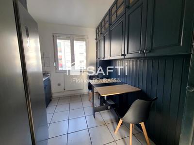 Appartement - 64 m² - 4 pièces