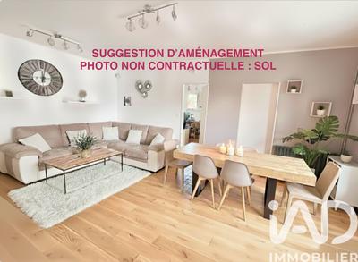 Maison - 90 m² - 4 pièces