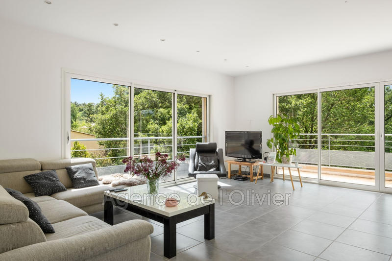 Maison contemporaine - 137 m² - 6 pièces