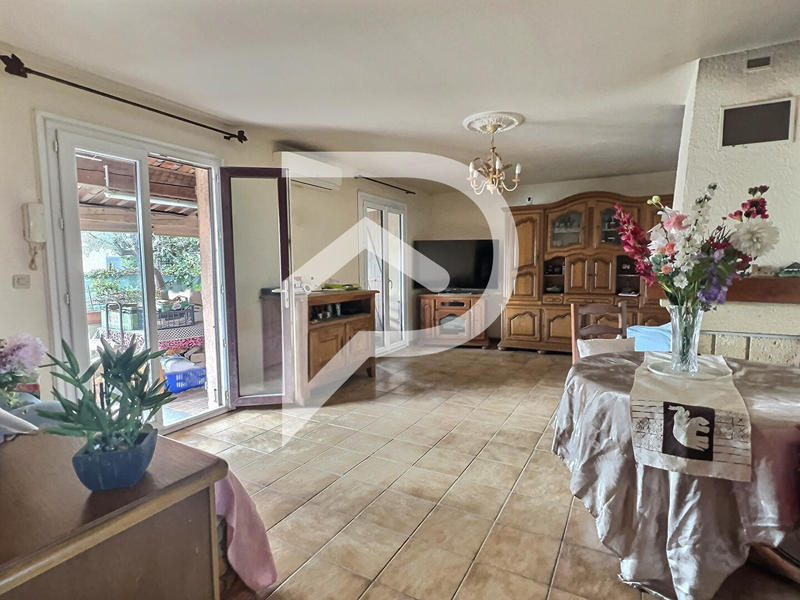 Maison - 127 m² - 6 pièces