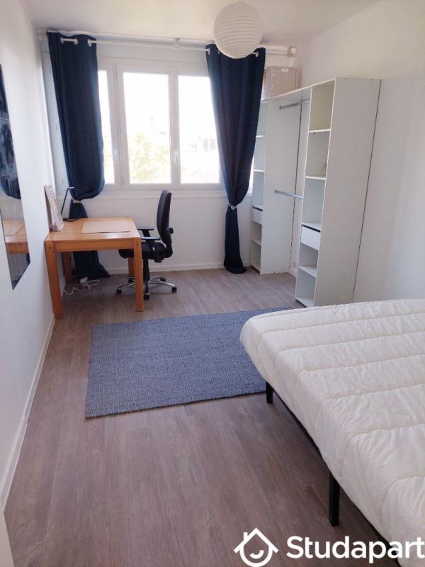 Chambre - 12 m² - 1 pièce