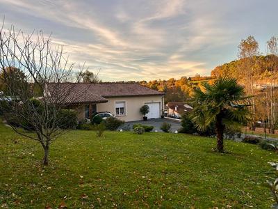 Maison - 87 m² - 3 pièces