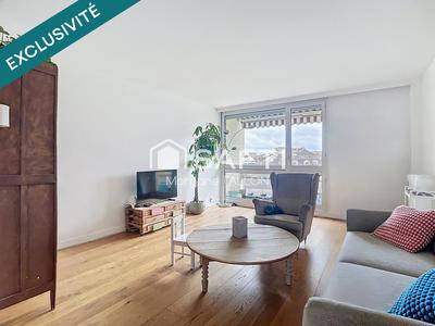 Appartement - 85 m² - 4 pièces