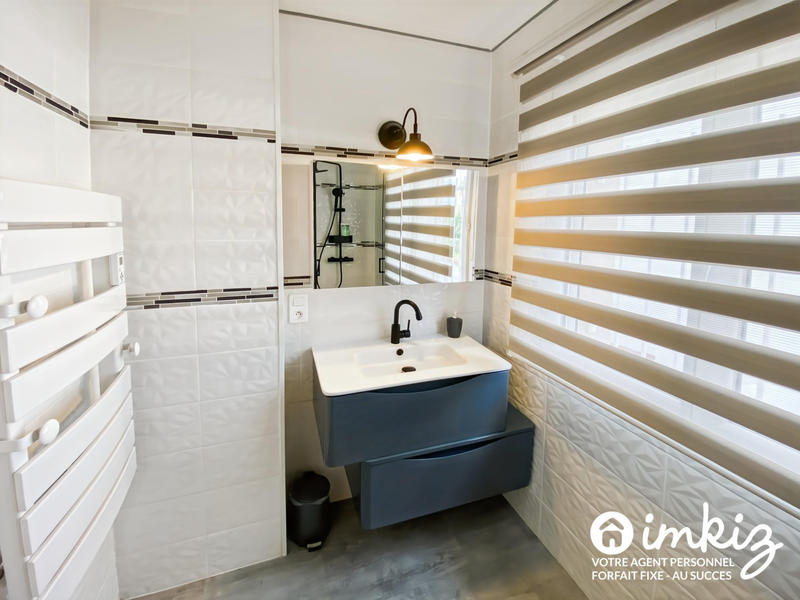 Maison - 97 m² - 5 pièces