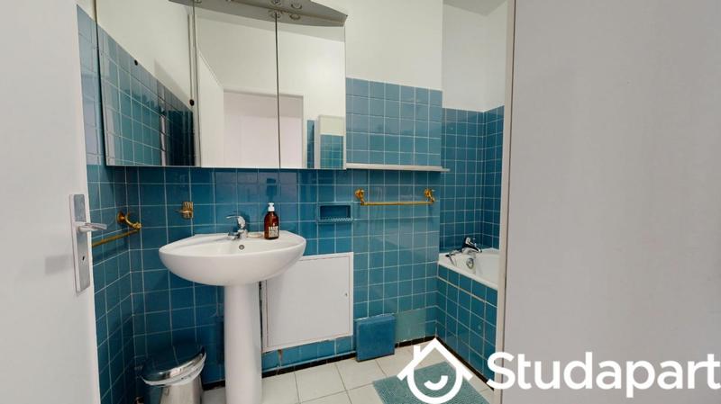 Chambre - 12 m² - 1 pièce