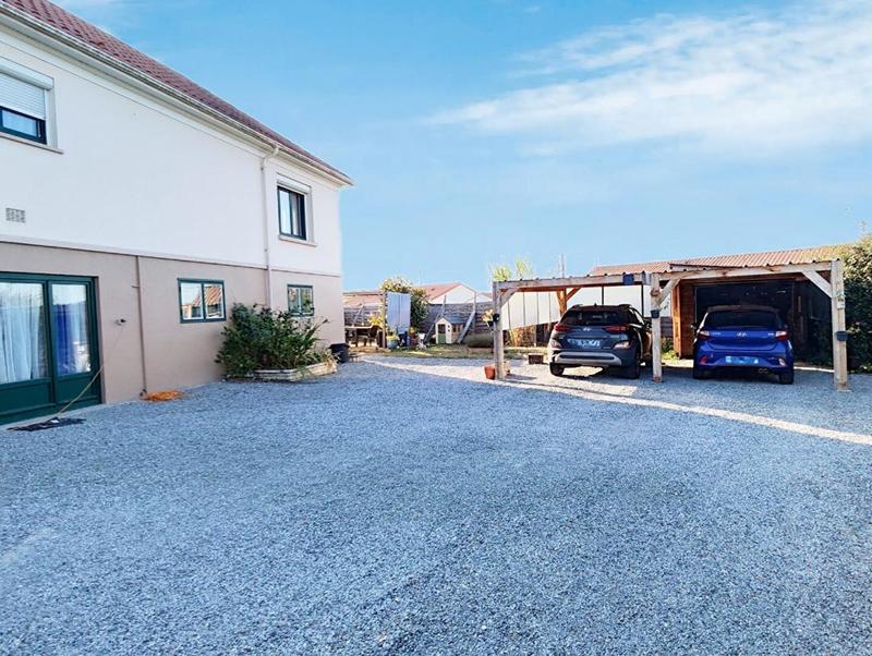 Maison - 145 m² - 6 pièces