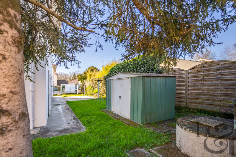 Maison - 162 m² - 8 pièces