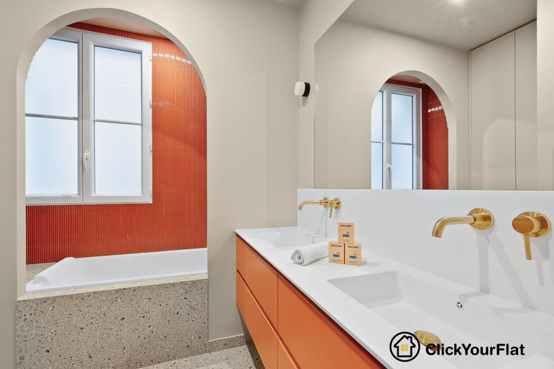 Appartement - 104 m² - 5 pièces