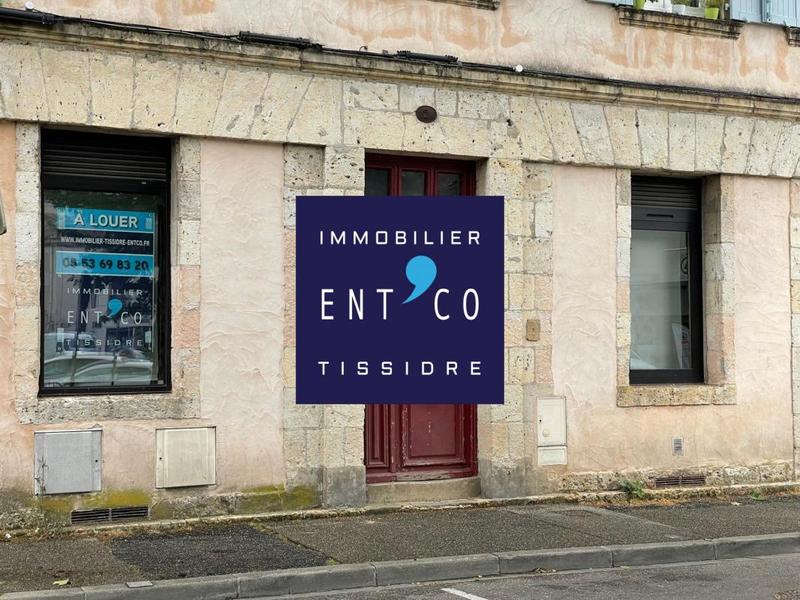 Local commercial - 141 m² - 4 pièces