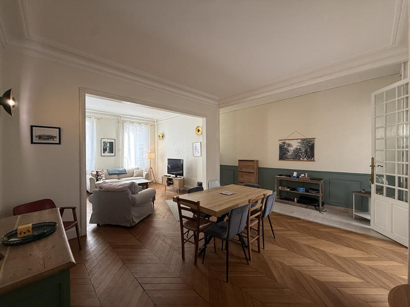 Maison - 171 m² - 7 pièces