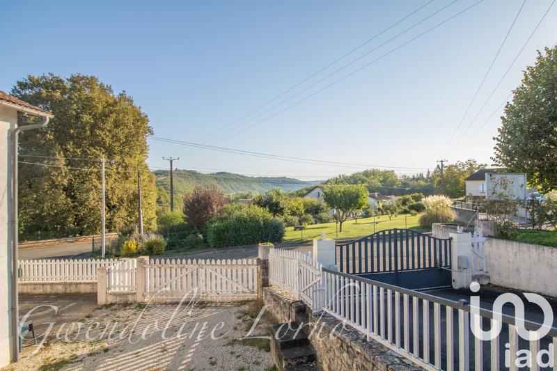 Maison - 225 m² - 6 pièces