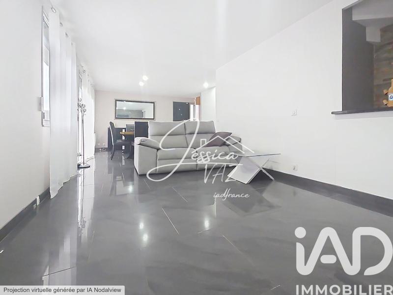 Maison - 120 m² - 7 pièces