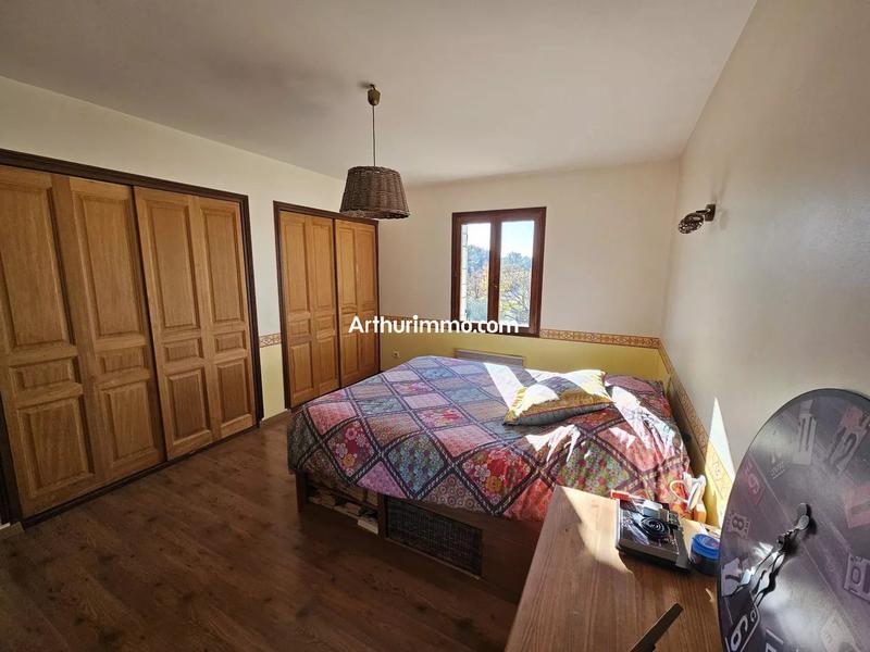 Maison - 135 m² - 5 pièces