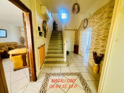 Maison - 117 m² - 6 pièces