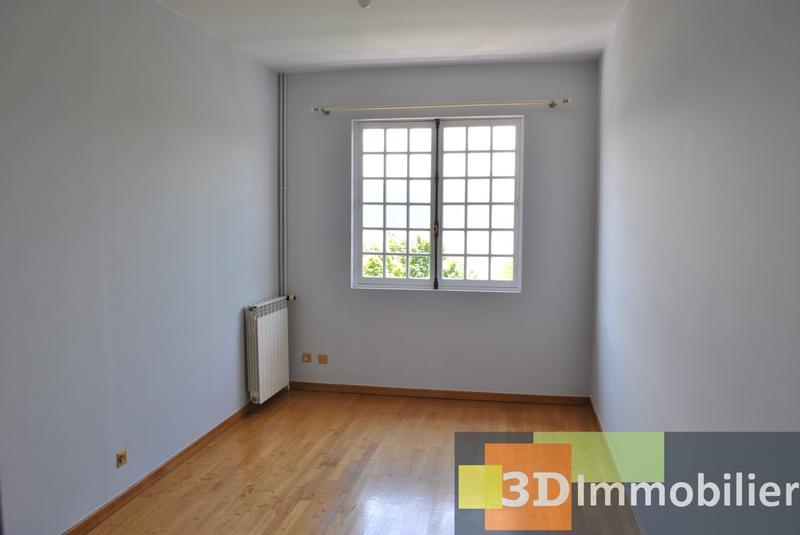 Maison - 370 m² - 16 pièces