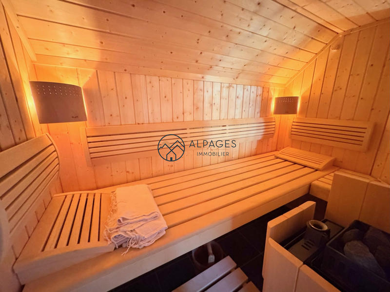 Châlet - 168 m² - 6 pièces