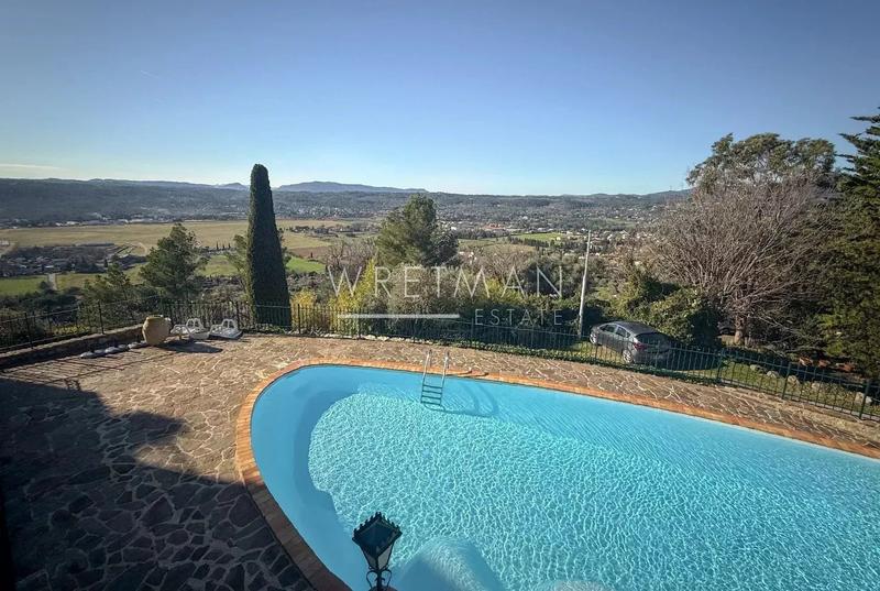 Appartement - 91 m² - 4 pièces