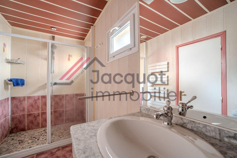 Maison - 81 m² - 4 pièces