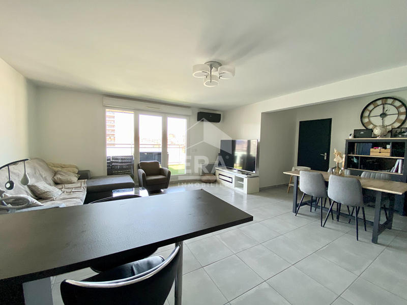 Appartement - 85 m² - 4 pièces