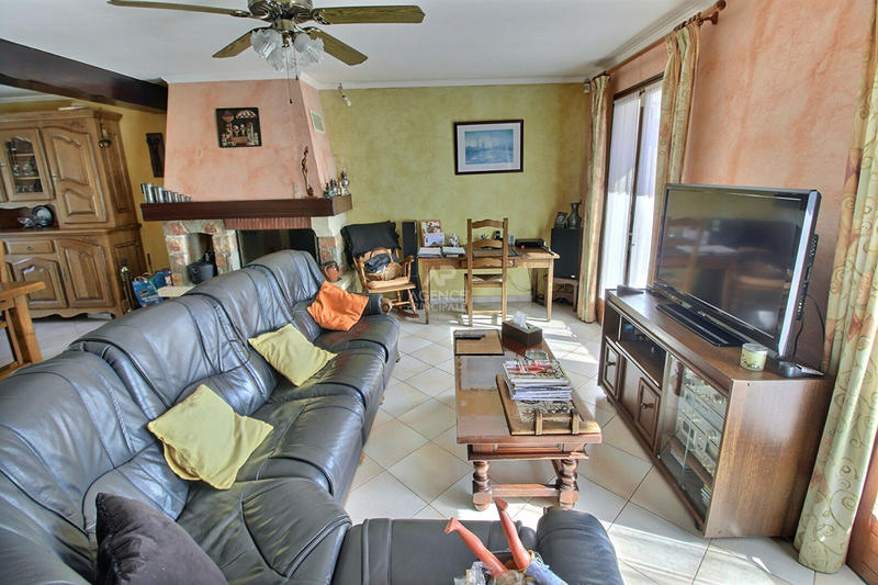 Maison - 158 m² - 7 pièces