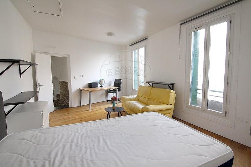 Maison - 77 m² - 4 pièces