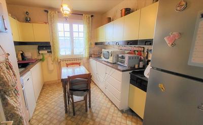 Maison - 107 m² - 7 pièces