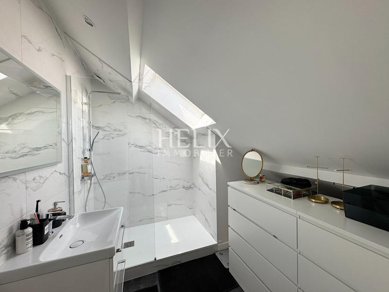 Maison - 155 m² - 6 pièces