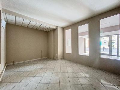 Local d'activités - 72 m² - 3 pièces