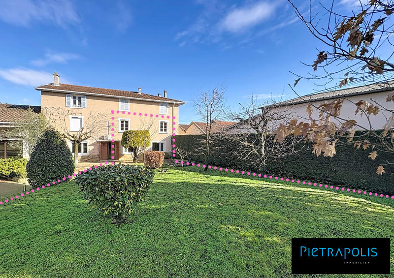 Appartement - 80 m² - 4 pièces