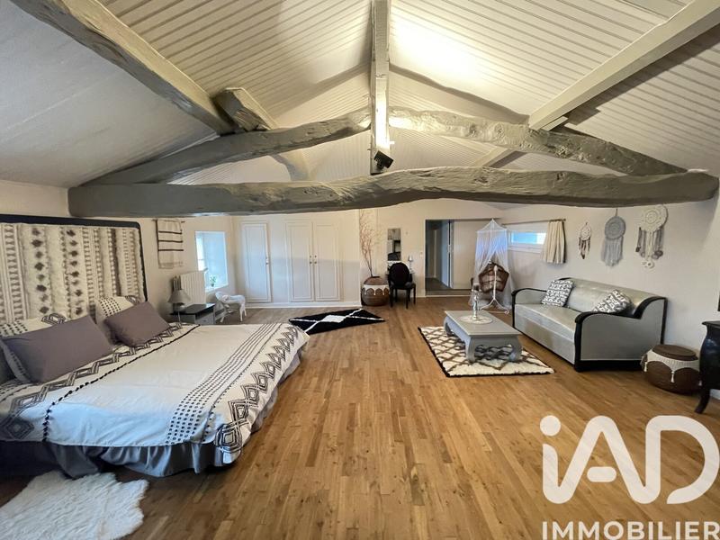 Maison - 155 m² - 8 pièces