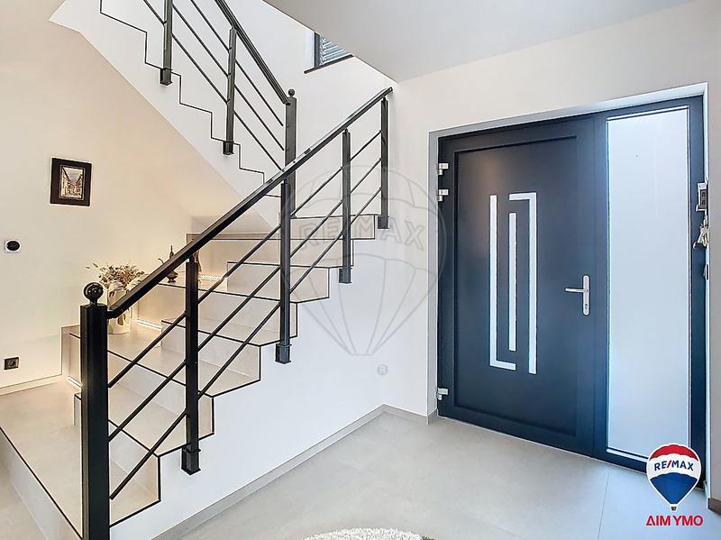 Maison - 149 m² - 5 pièces