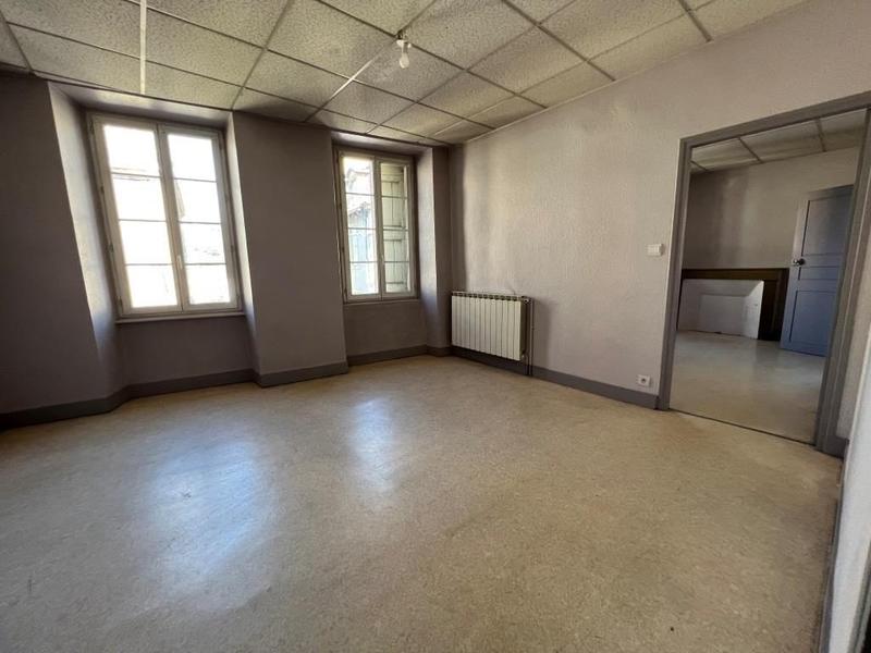 Maison - 467 m² - 15 pièces