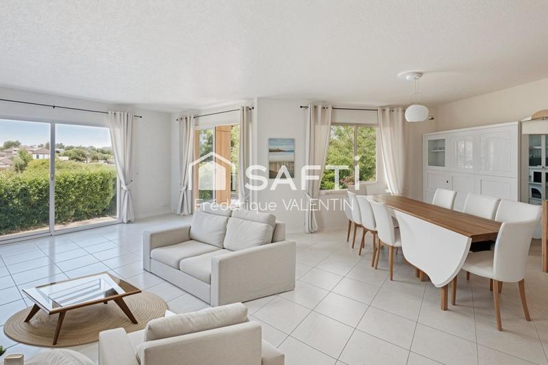 Maison - 136 m² - 4 pièces