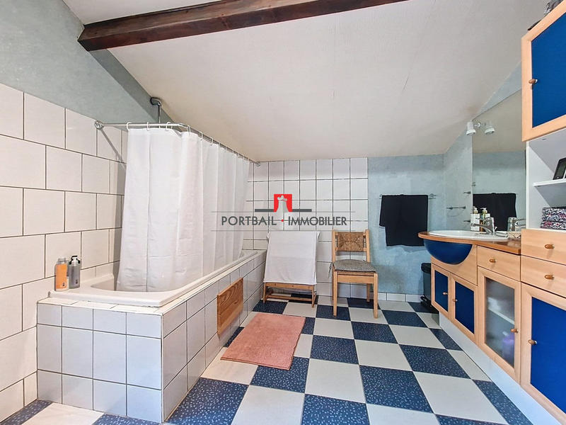 Maison - 103 m² - 4 pièces