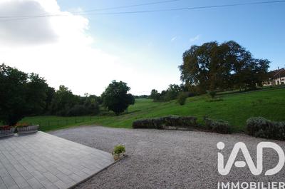 Maison de village - 92 m² - 4 pièces