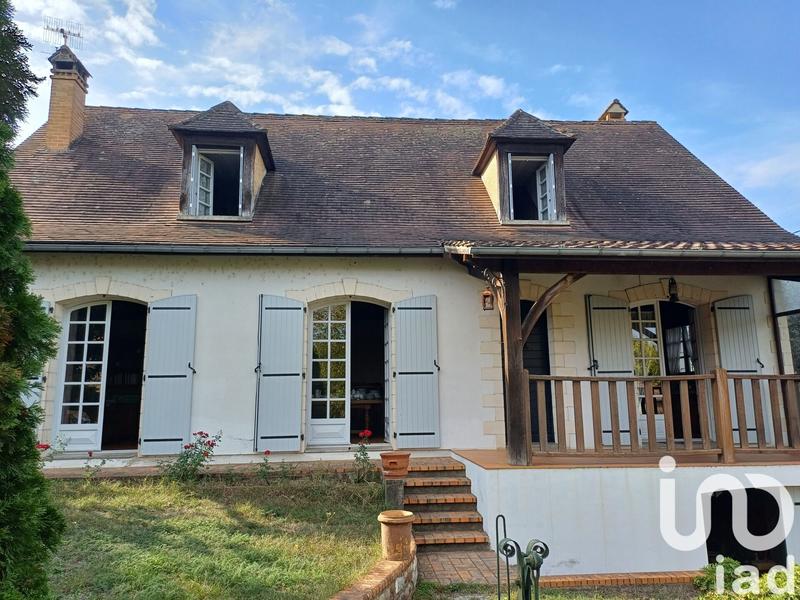 Maison - 140 m² - 6 pièces