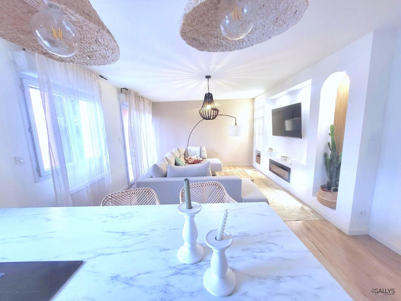 Appartement - 65 m² - 3 pièces