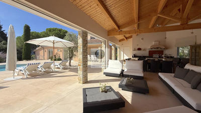 Maison - 172 m² - 6 pièces