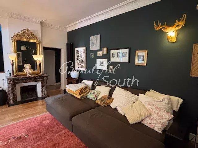 Maison de ville - 255 m² - 6 pièces