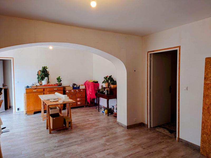 Maison - 184 m² - 7 pièces