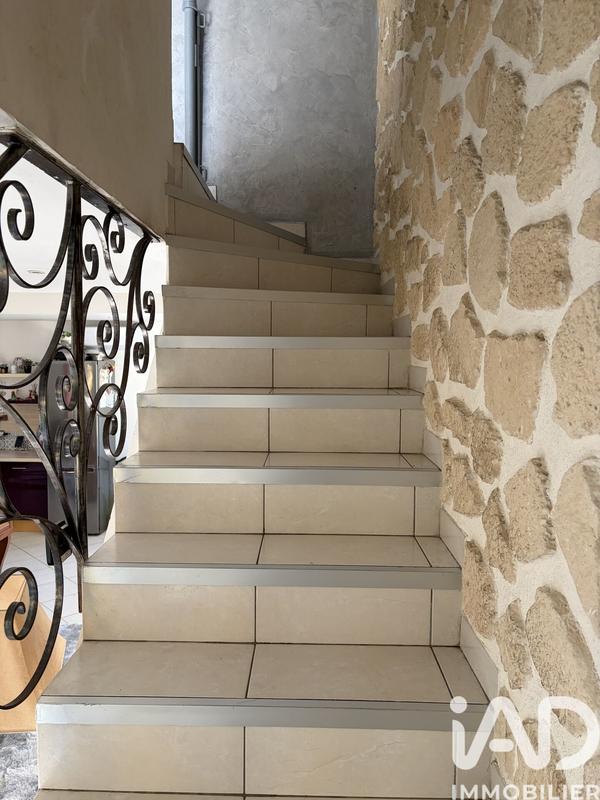 Maison - 94 m² - 4 pièces